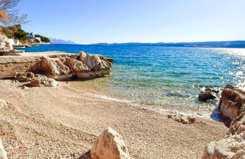 Celina House | Holiday Home Lara by Interhome