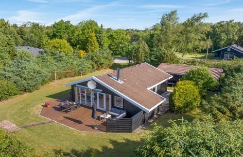 Trend House | Holiday Home Laris - 700m to the inlet by Interhome