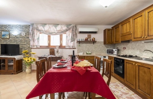 Cala Gonone House | Holiday Home Le Cicale close to the Beach with Terrace