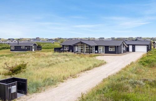 Lokken House | Holiday Home Lennart - 300m from the sea by Interhome