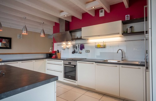 Lavergne House | Holiday Home 'Lespiland 4étoiles T Et H Piscine' with Private Pool, Private Terrace and Wi-Fi