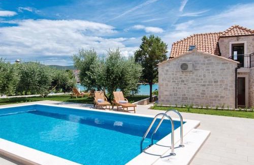 Loviste House | Holiday Home Lovište