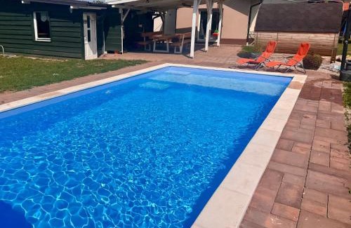 Otocac House | Holiday home Melani - with private heated pool and sauna