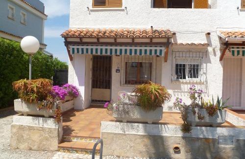 Almadrava Beach House | Holiday Home Mimosa I by Interhome