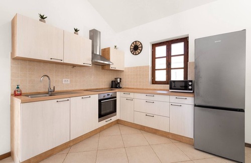 Muline Ski Chalet | Holiday Home Muline - four bedroom house with a swimming pool