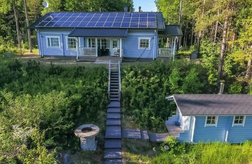 Lotjola House | Holiday Home Norppa by Interhome