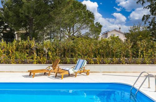 Punat House | Holiday Home PUNAT OASIS with breathtaking Sunset & Sea View