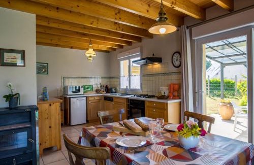 Santec House | Holiday Home Rève de Plage by Interhome