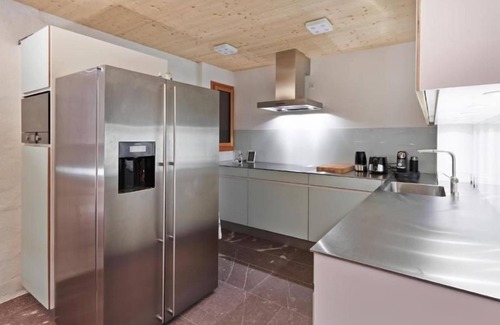 Oberterzen House | Holiday home "Schindelhaus" with sauna