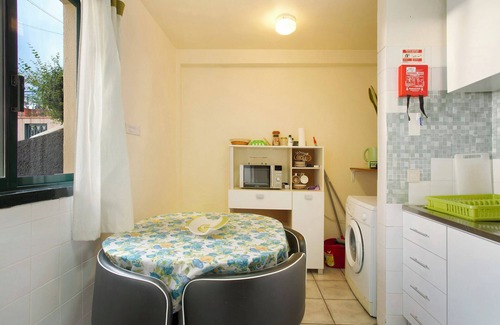 Sao Goncalo House | Holiday Home "Slice of Paradise - Palheiro de Golf" with Sea View, Garden & Wi-Fi