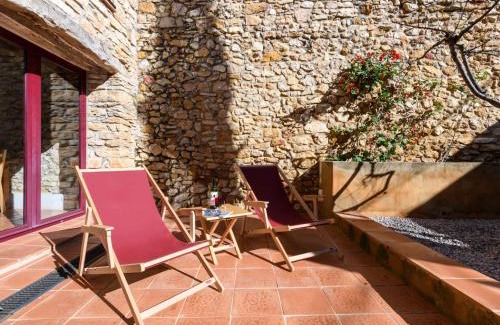 Godall House | Holiday Home Tio Pepe de Maja by Interhome