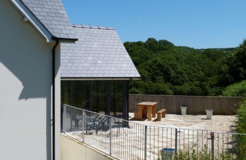 Tan-y-groes House | Holiday Home Tresaith by Interhome