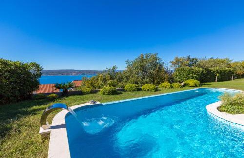 Crikvenica House | Holiday Home Villa Lion's House