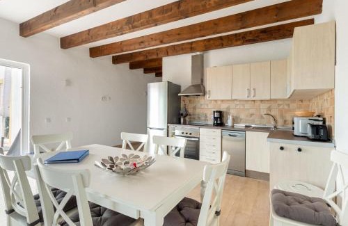 Parque Holandes House | Holiday Home Vista del Mar 1 by Interhome