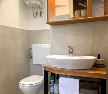 Pokupsko House | Holiday home with hot tube, near the river