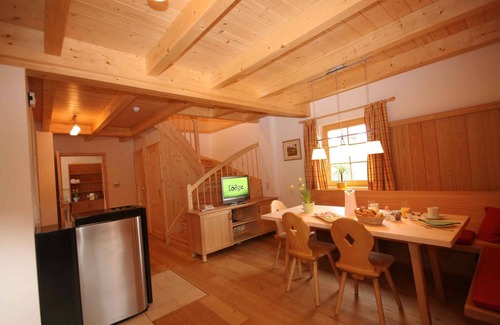 Altaussee House | Holiday home with own sauna directly on the slopes
