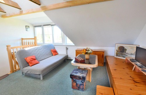 gmina Bedzino House | Holiday House by Lake Jamno with Private Pier