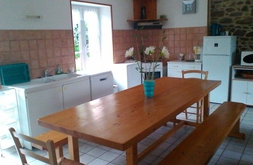 Crasville House | Holiday house Crasville for 2 - 7 persons with 4 bedrooms - Row house