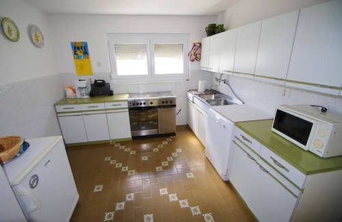 Premantura House | Holiday house in Premantura, 500m from the sea