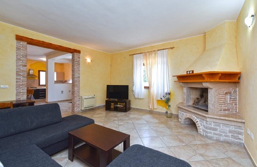 Kavran House | Holiday house Krnica for 1 - 10 persons with 4 bedrooms - Holiday home