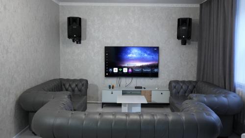 Nur-Sultan Hotel | Holiday House