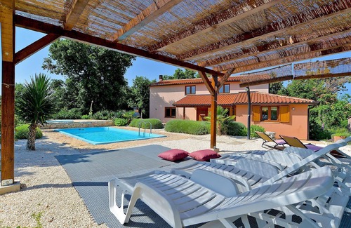 Liznjan House | Holiday house Ližnjan for 1 - 16 persons with 7 bedrooms - Holiday home