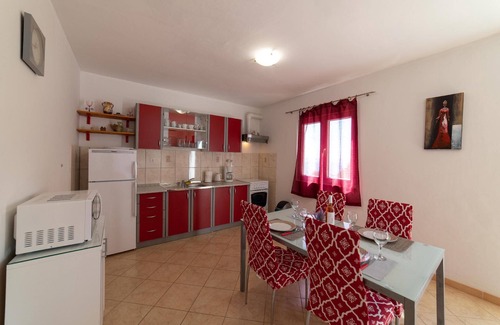 Milna (Brac) House | Holiday house Milna for 1 - 10 persons with 4 bedrooms - Row house