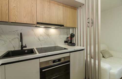 Labin House | Holiday house Roža * large garden, sun terrace, BBQ, free WiFi