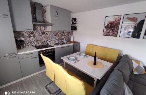 Lopar House | Holiday House Santa