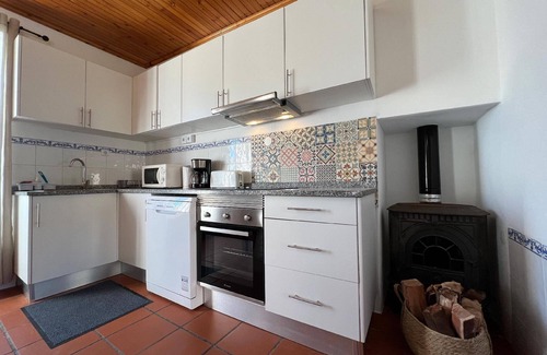 Porto Moniz House | Holiday house Seixal for 1 - 6 persons with 3 bedrooms - Row house
