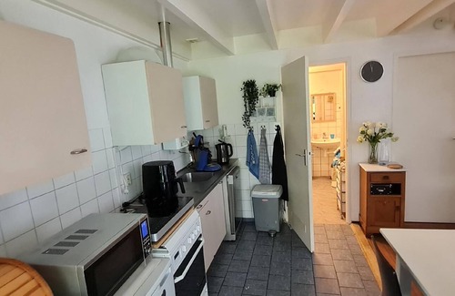 Stavenisse House | Holiday house Stavenisse for 1 - 4 persons with 2 bedrooms - Row house