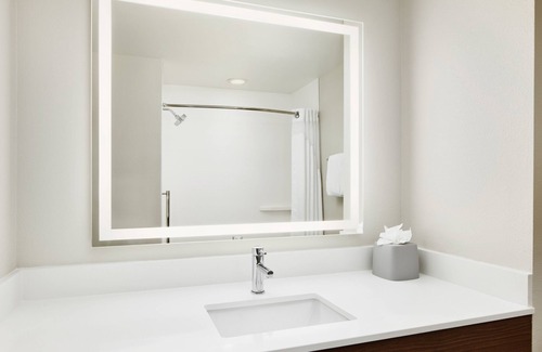 Saint Lucie West Hotel | Holiday Inn Express & Suites Port St. Lucie West by IHG