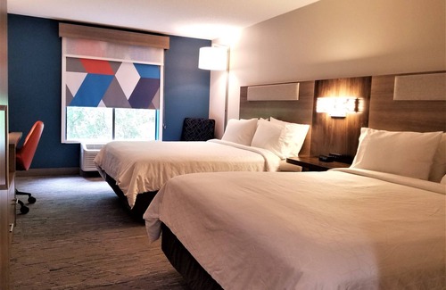 Apex Hotel | Holiday Inn Express Apex - Raleigh by IHG