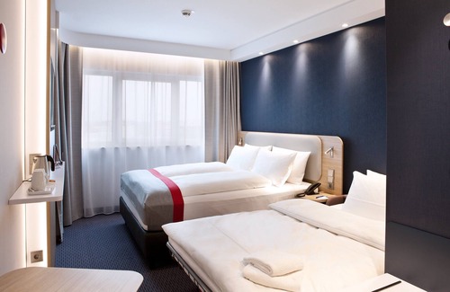 Darmstadt Hotel | Holiday Inn Express Darmstadt by IHG