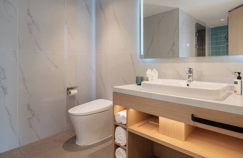 Donghu District Hotel | Holiday Inn Express Haikou Intl Duty Free City by IHG
