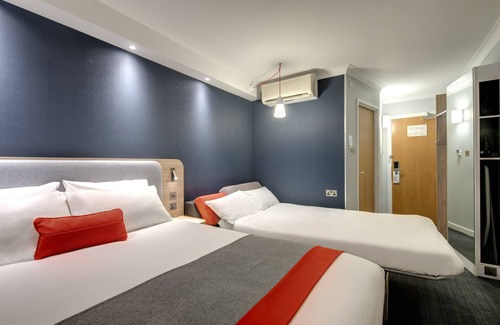 Dartford Hotel | Holiday Inn Express London - Dartford by IHG