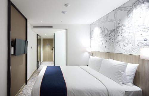 Mapo Hotel | Holiday Inn Express Seoul Hongdae by IHG