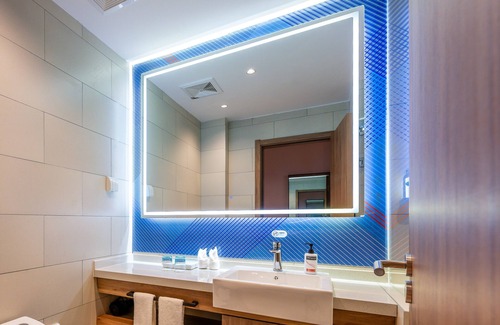 Lianhu Hotel | Holiday Inn Express Xi An Guangyuntan by IHG