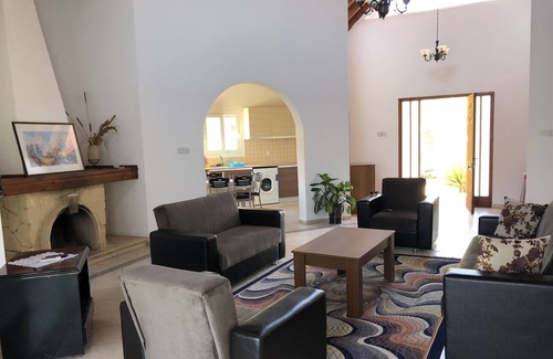Kyrenia Villa | Holiday villa with Private Pool up to 10 person