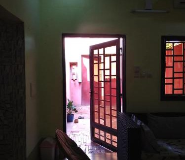 Ouagadougou House | Hollande House Blm