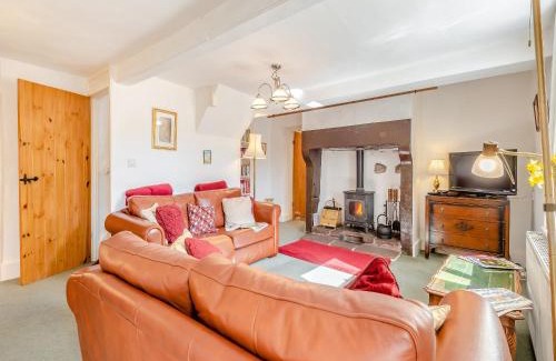 Carlisle House | Hollow Creek Cottage - 28012