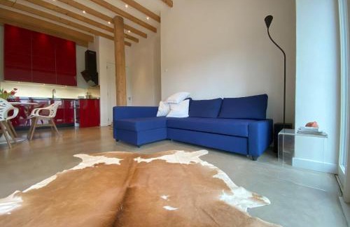 Holwerd Apartment | HollyWad