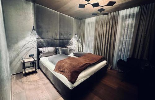 Kappl Apartment | Hollywood Dream Penthouse & Apartments mit privater Sauna nahe Ischgl