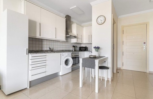 Las Palmas de Gran Canaria Apartment | Home2Book Urban Stay Terrace with pool, Las Palmas