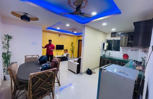 Sualkuchi Apartment | Home away from Home
