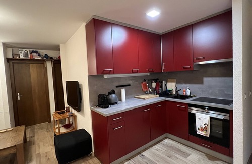 Riddes Apartment | Home away from home La Tzoumaz 4 Vallees, 150m from ski lift, ski to door.