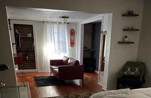 Gentilly Terrace House | Home in Gentilly.3 miles away from fairgrounds&4 miles fromdowntown