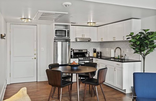 Downtown San Antonio Apartment | Home-Like Retreat | Kitchenette + Near Downtown San Antonio Sights