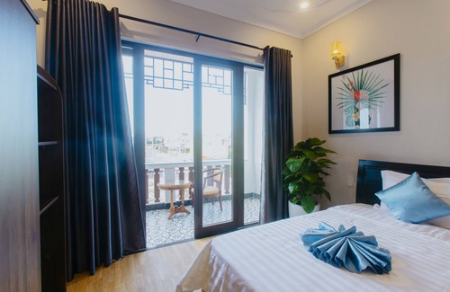 Cam An Hotel | Home River Villa