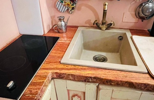 Rione V Ponte Apartment | Home Sweet Rome Coronari